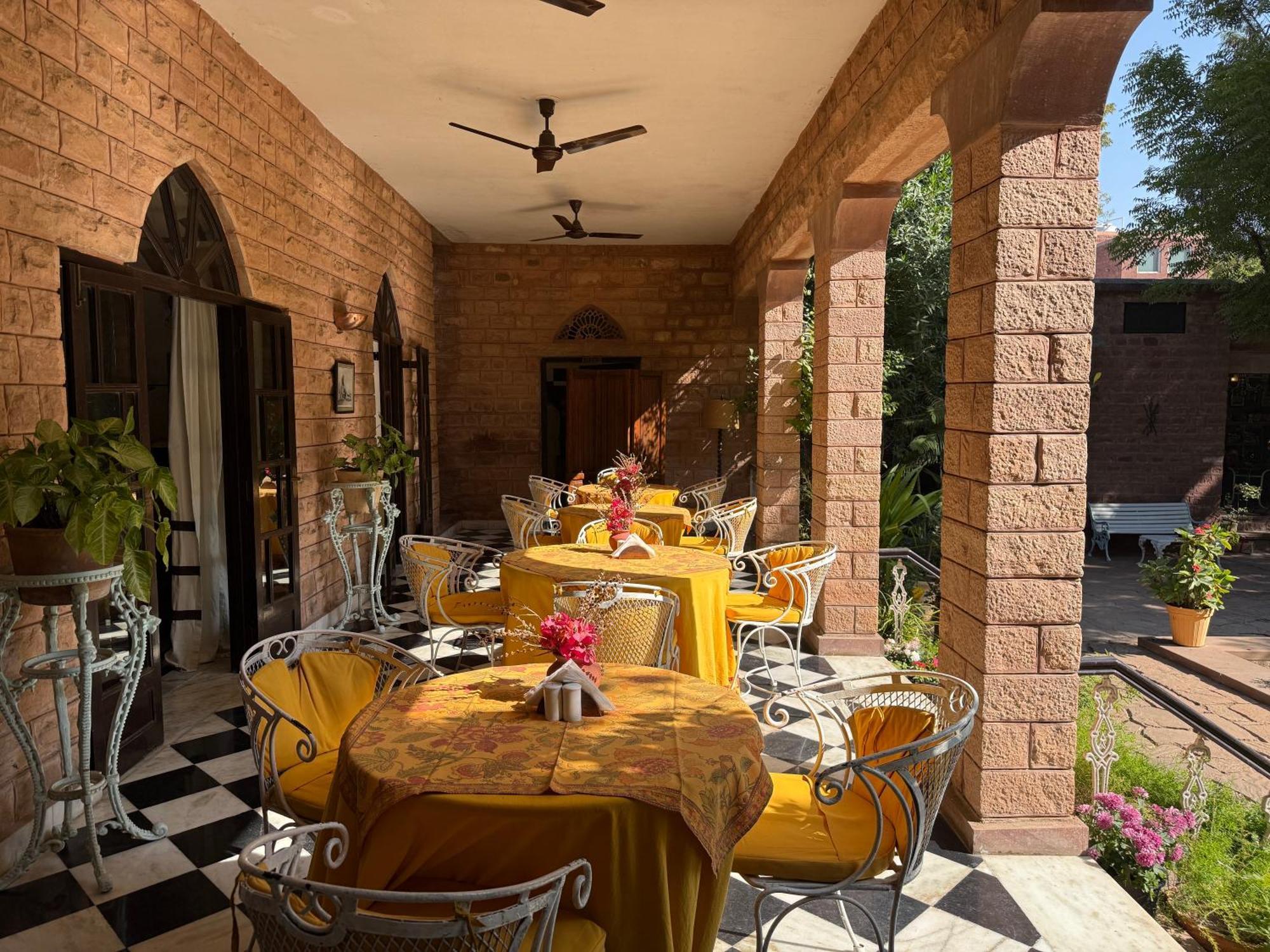 Devi Bhawan - A Heritage Hotel Džódhpur Exteriér fotografie